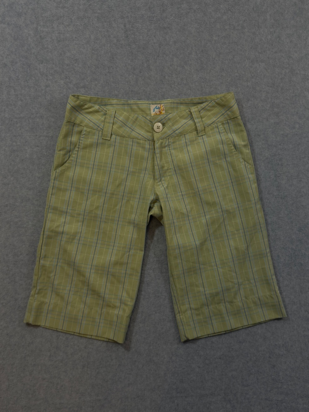 2000’s Y2K Rusty Green & Blue Plaid Bermuda Shorts Size 0